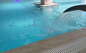 Готель Прага Іршава